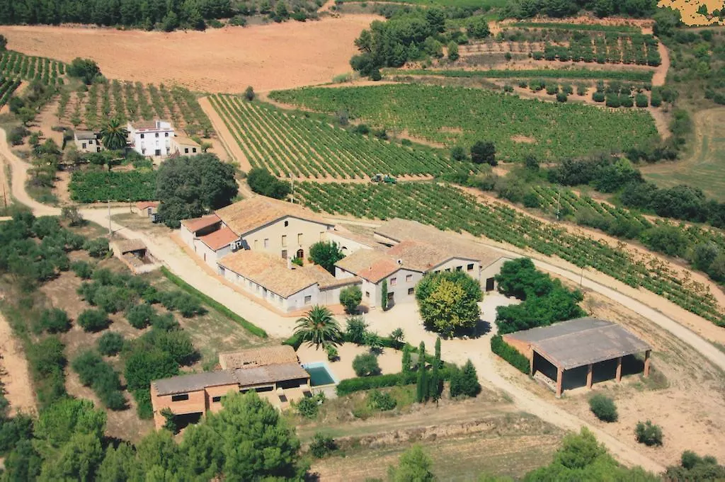Masia Can Cardus Hotel Sant Sadurní dʼAnoia