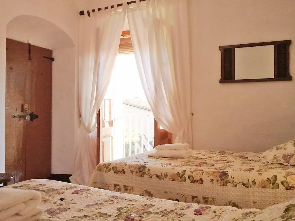 Masia Can Cardus Hotel Sant Sadurní dʼAnoia